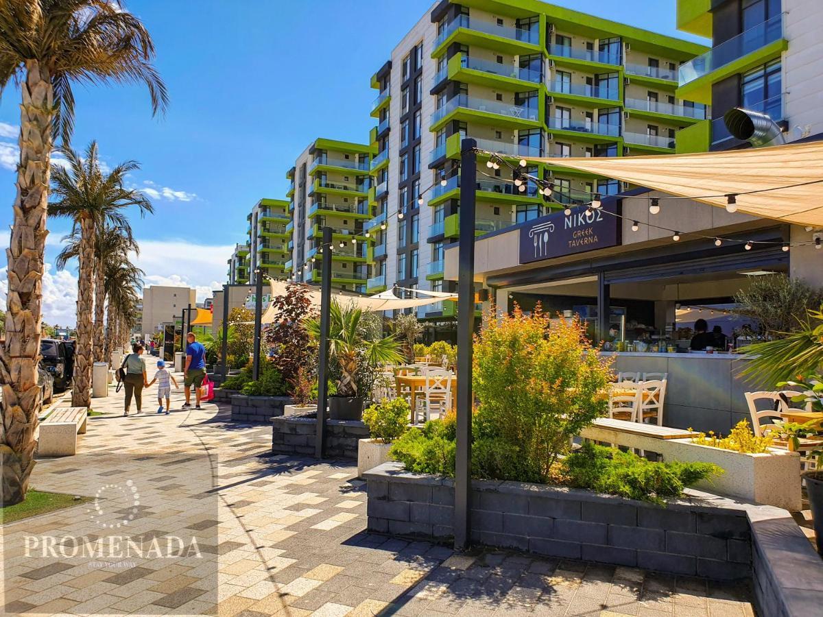 Visum Aparthotel Pool & Spa Mamaia Nord Năvodari Extérieur photo