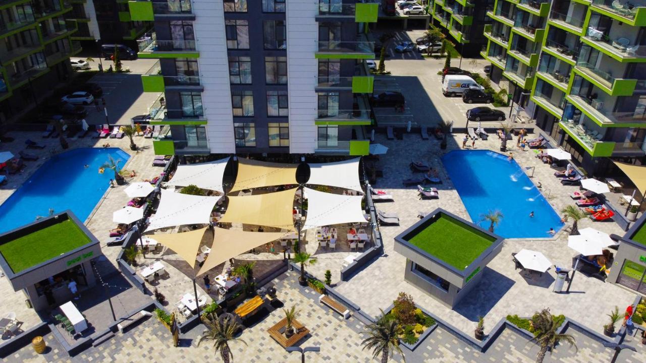 Visum Aparthotel Pool & Spa Mamaia Nord Năvodari Extérieur photo